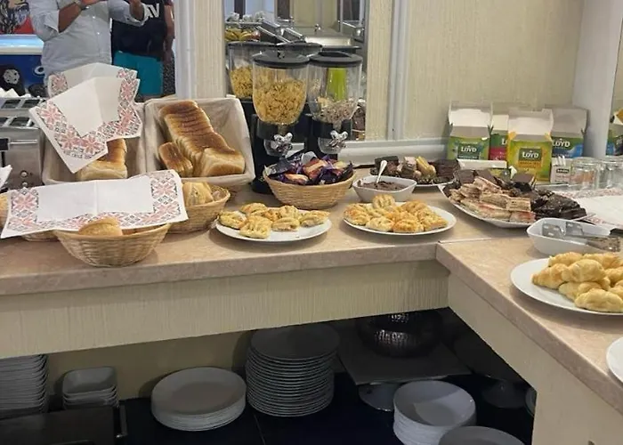 Royal By Euxin Szálloda