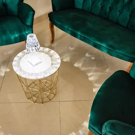 Royal By Euxin Hotel 3*