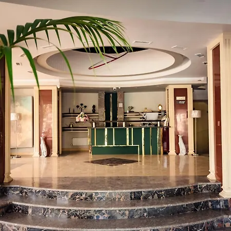 Hotel Royal By Euxin 3*
