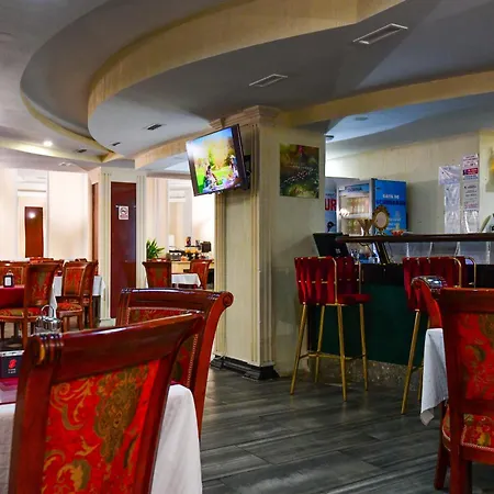 Hotel Royal By Euxin 3*