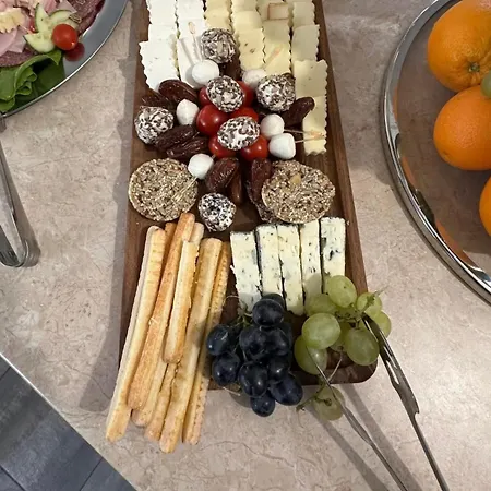 Hotel Royal By Euxin 3*