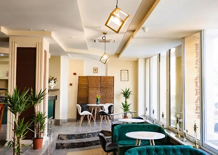 Royal By Euxin 3* 콘스탄차