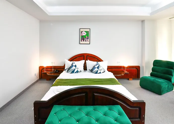 ホテル Royal By Euxin コンスタンツァ